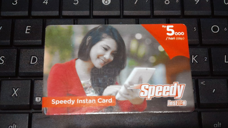 Speedy Instan Card diberikan gratis selama ABFI 2013 berlangsung